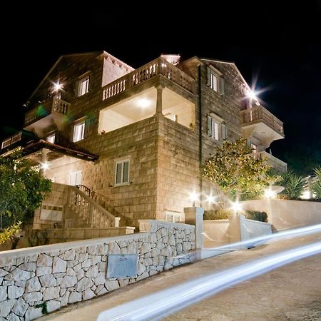 Apartments Barba Petra Dvori Sumartin Εξωτερικό φωτογραφία