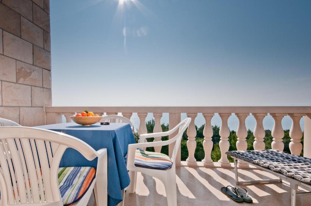 Apartments Barba Petra Dvori Sumartin Δωμάτιο φωτογραφία